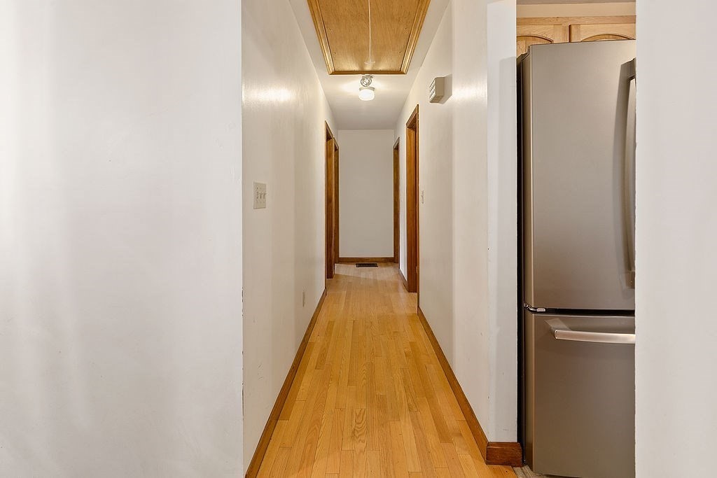 19 Back River Road Amesbury, MA 01913 - Photo 16 of 35