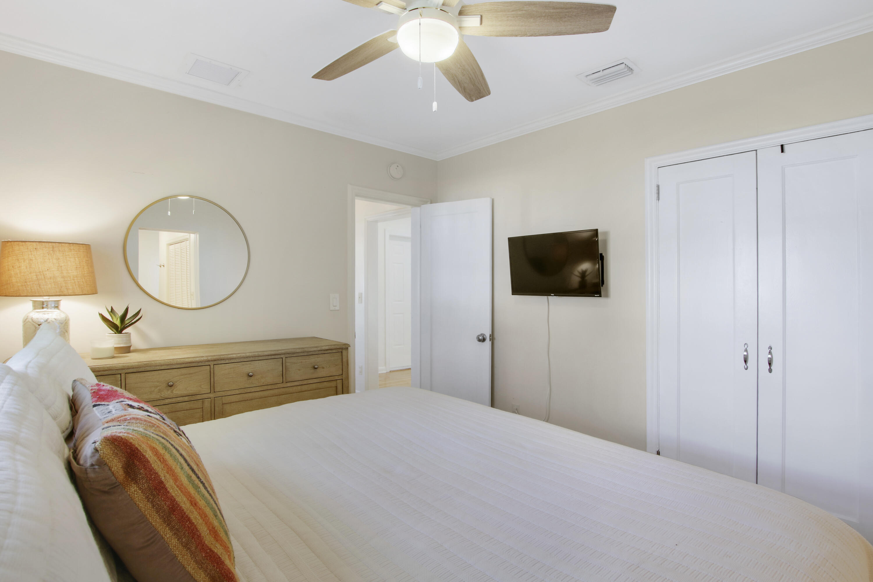 361 Colonial Road West Palm Beach, FL 33405 - Photo 24 of 53 House6-5