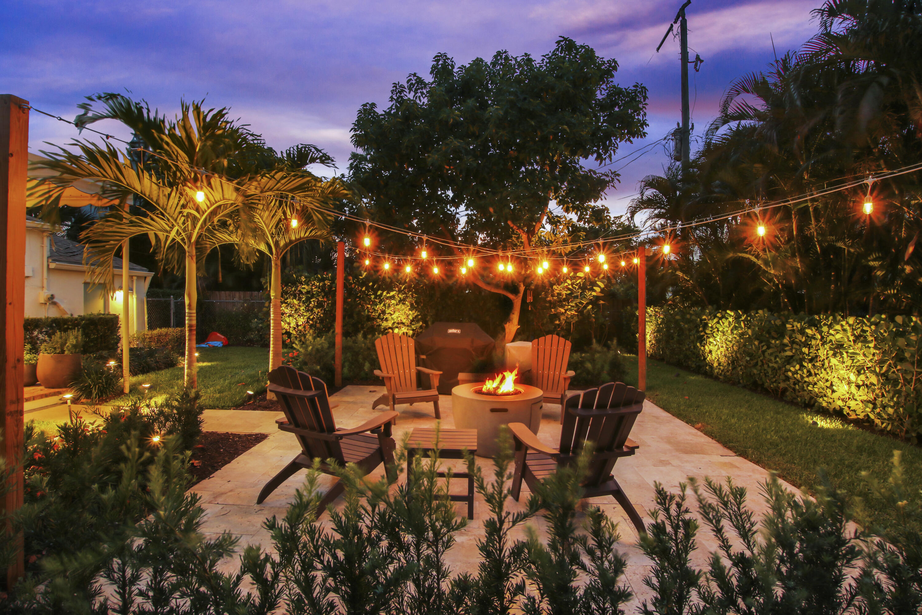 361 Colonial Road West Palm Beach, FL 33405 - Photo 45 of 53 Twilight-8