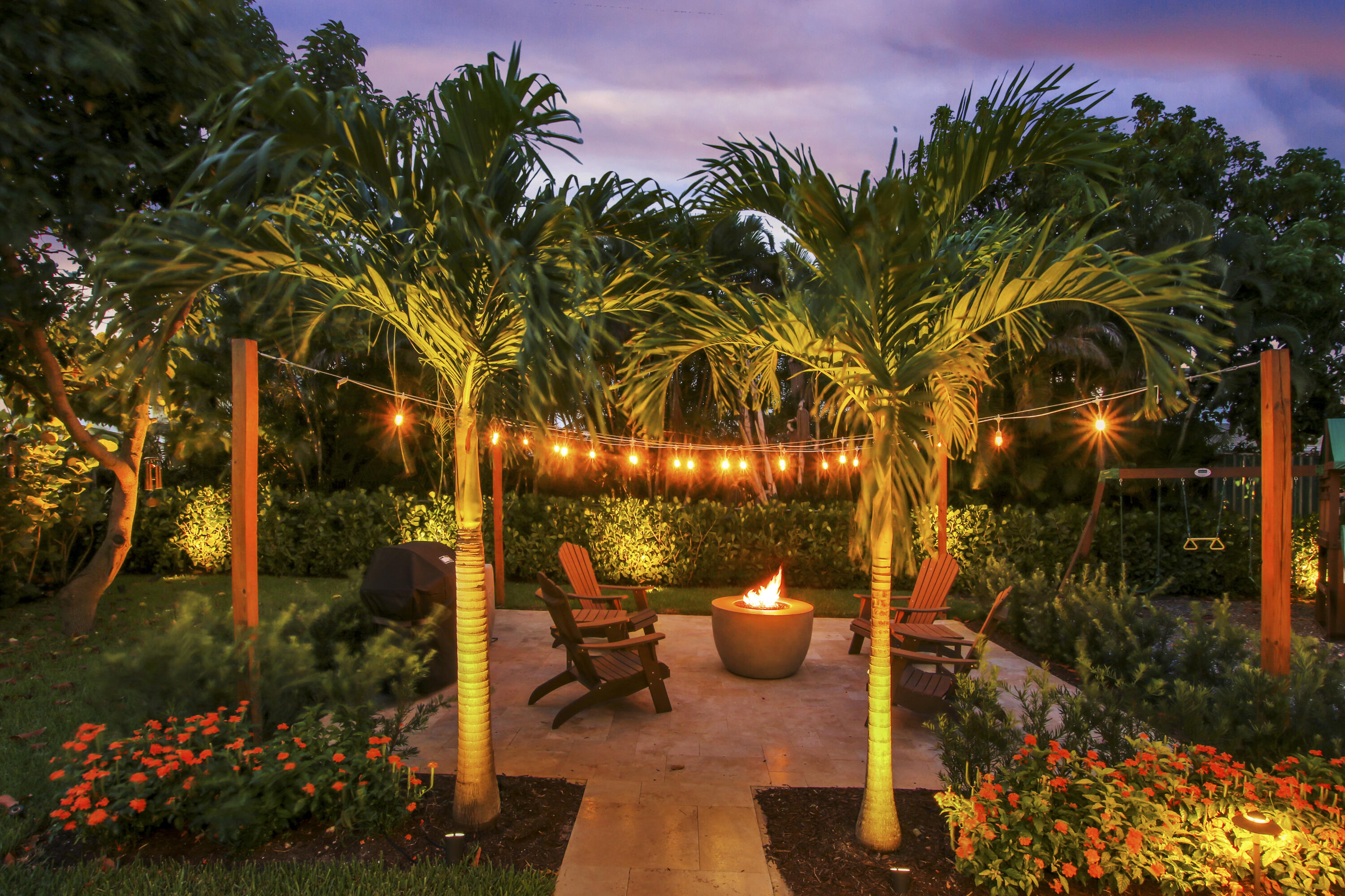 361 Colonial Road West Palm Beach, FL 33405 - Photo 50 of 53 Twilight-5