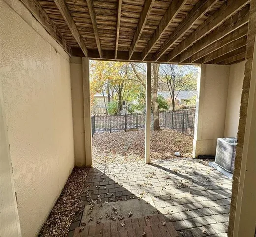 $3,500 | 1327 Peachtree View Northeast, Brookhaven, GA 30319