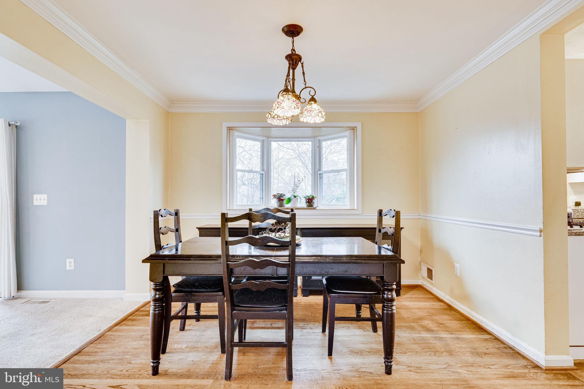 6909 Brisbane Street Springfield, VA 22152 - Photo 14 of 74 DINING ROOM