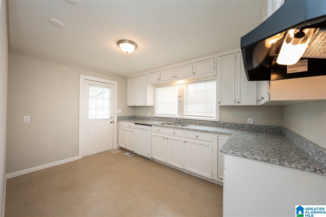 1013 11th Street Pleasant Grove, AL 35127 - Photo 6 of 10