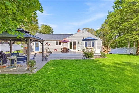 $799,900 | 9 Woodridge Road, Sandwich, MA 02537