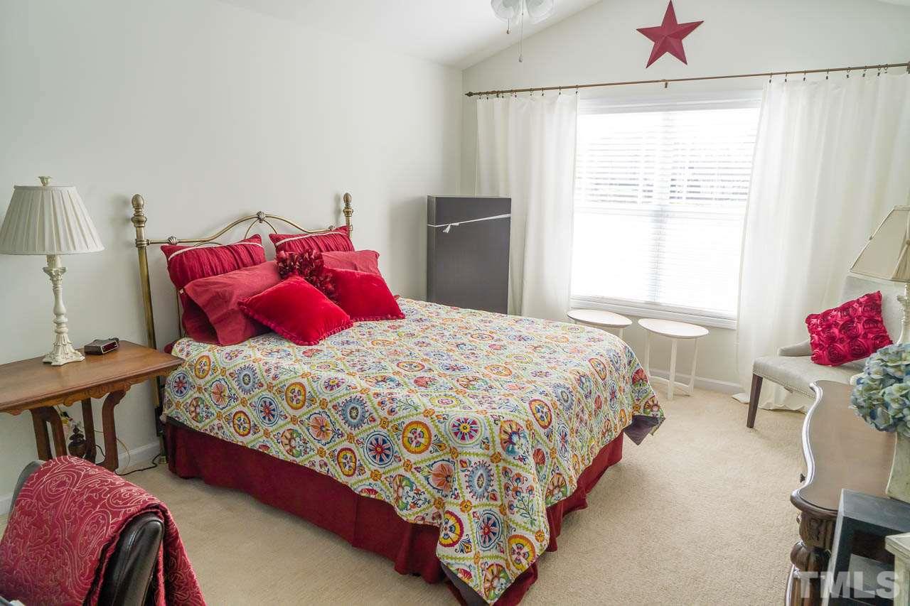 5570 Nur Lane Raleigh, NC 27606 - Photo 3 of 12 Gallery Image 3
