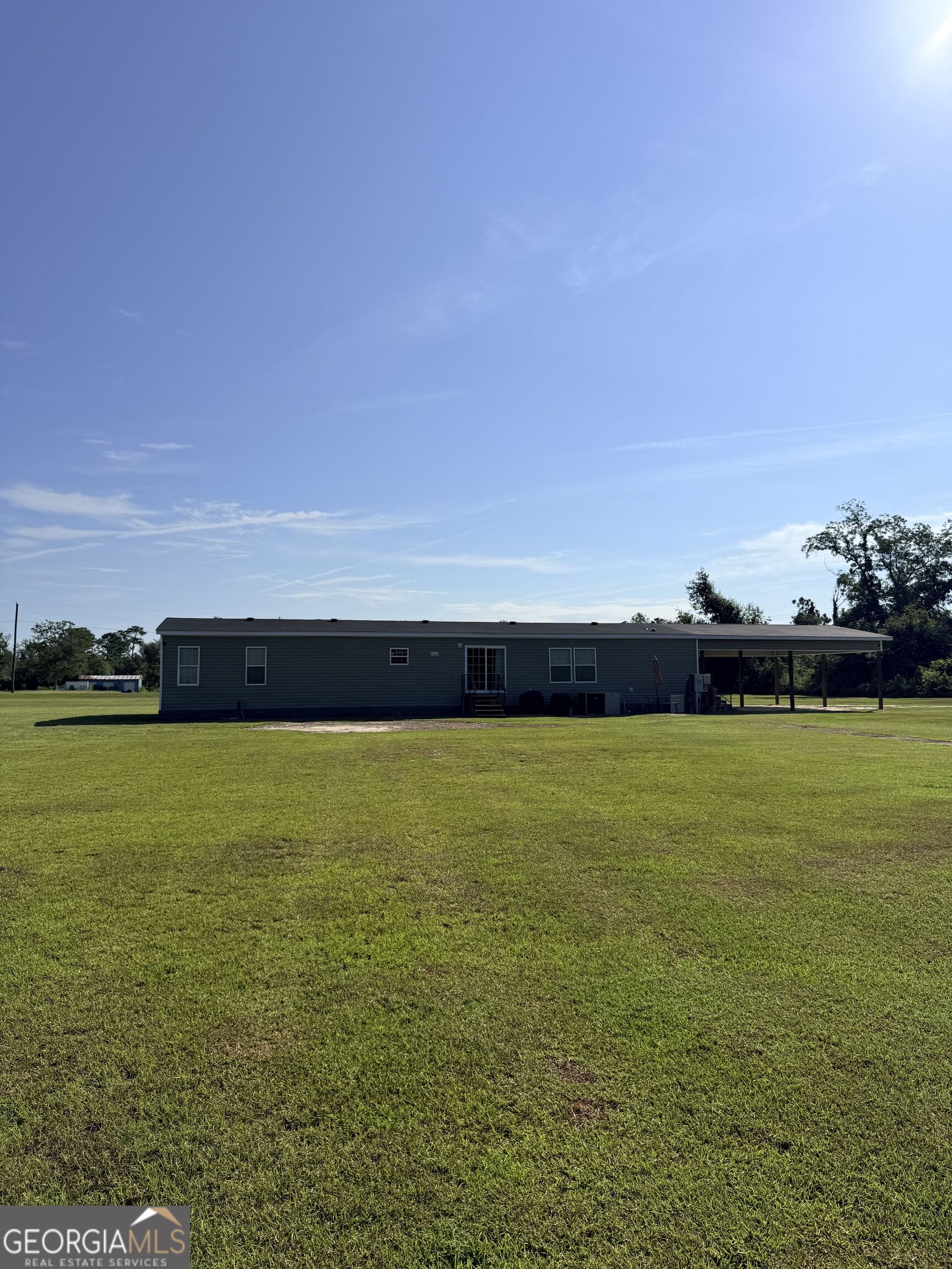 4493 Nails Ferry Road Baxley, GA 31513 - Photo 4 of 45 Gallery Image 4