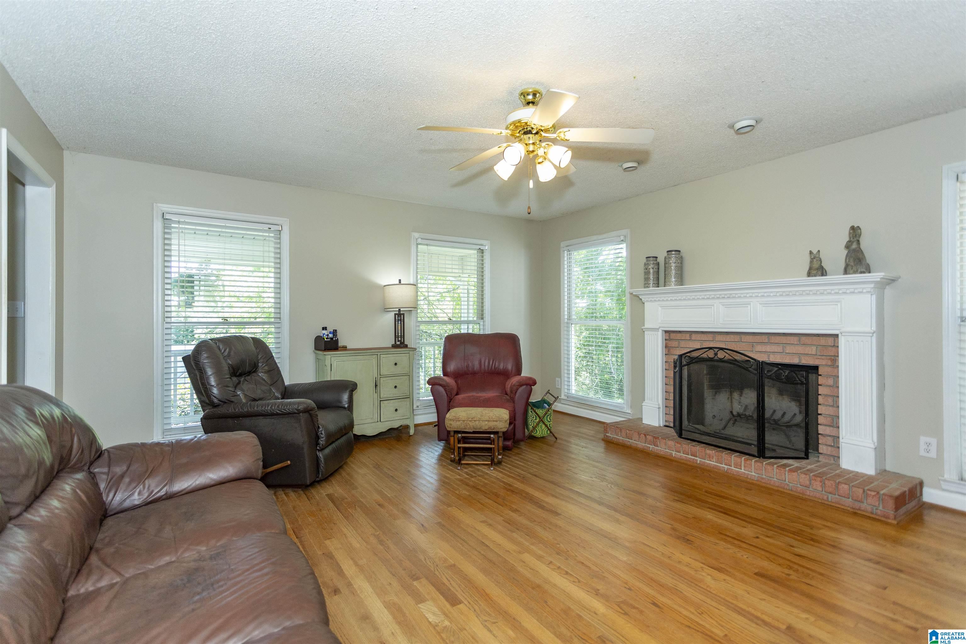 840 Round Hill Road Pelham, AL 35124 - Photo 19 of 78