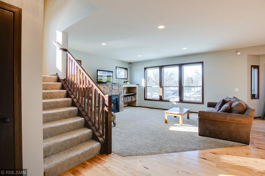 4811 Williston Road Minnetonka, MN 55345 - Photo 6 of 36 Gallery Image 6