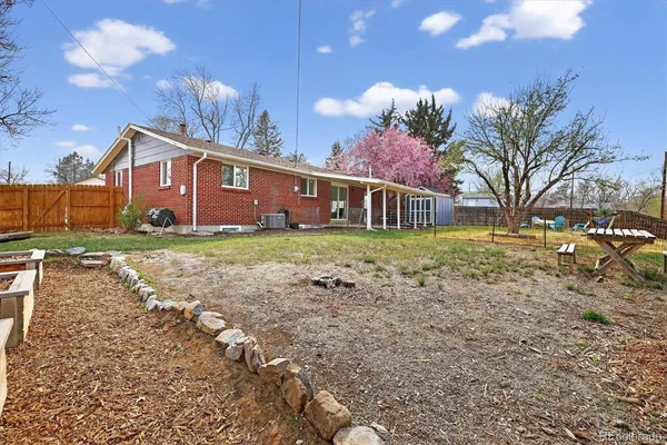 $555,000 | 6411 West 77th Place, Arvada, CO 80003