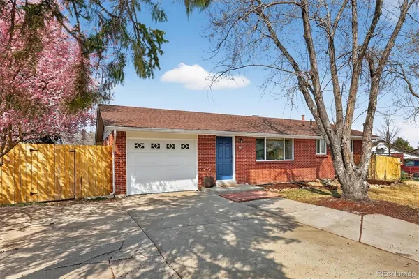 $555,000 | 6411 West 77th Place, Arvada, CO 80003