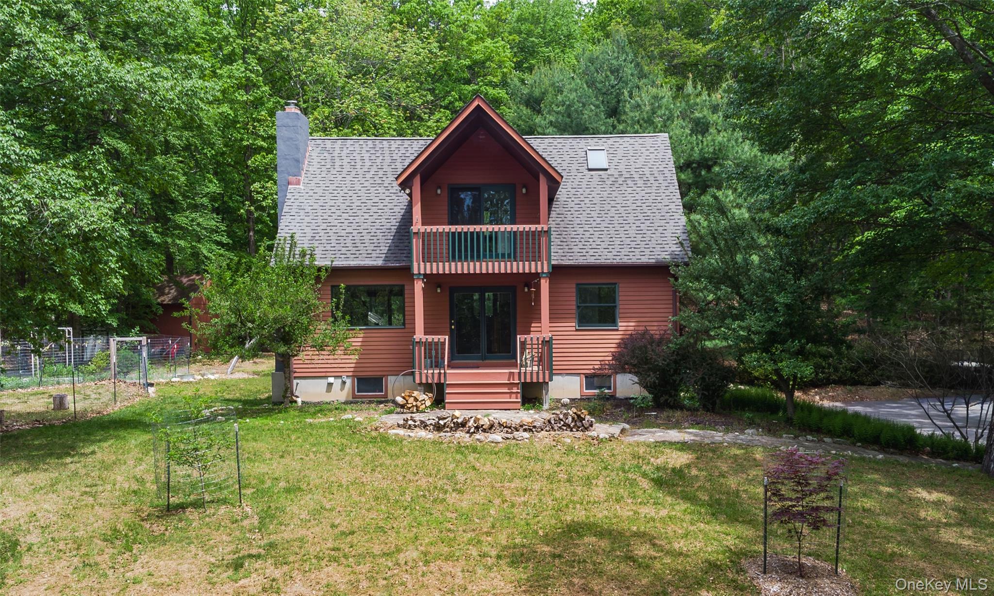 182 Frey Road Pine Bush, NY 12566 - Photo 25 of 33 a front view of a house with garden
