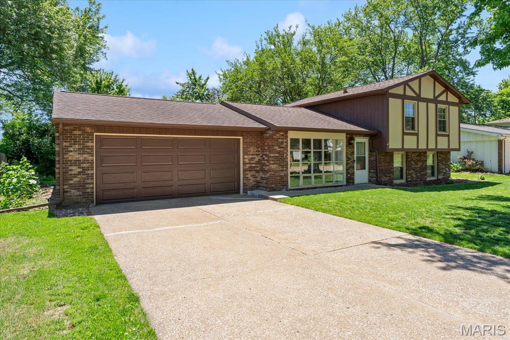 904 Fort Henry Road Belleville, IL 62221 - Photo 2 of 35