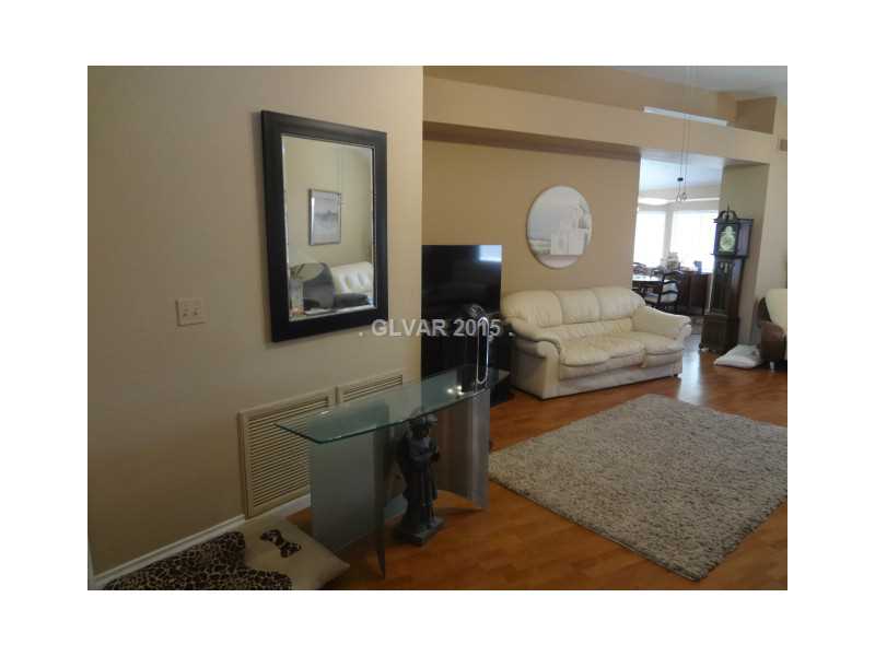 57 Reyburn Drive Henderson, NV 89074 - Photo 10 of 35 Property Photo.
