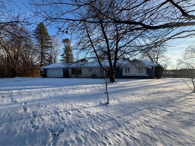 $399,900 | 1990 Route 5 & 20 Highway, Seneca Falls, NY 13148