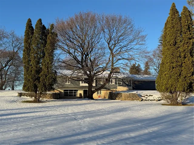 $399,900 | 1990 Route 5 & 20 Highway, Seneca Falls, NY 13148