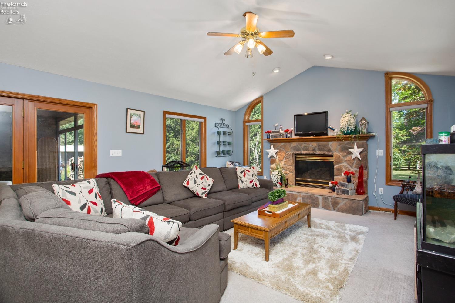 5714 Schenk Road Sandusky, OH 44870 - Photo 15 of 63 Gallery Image 15