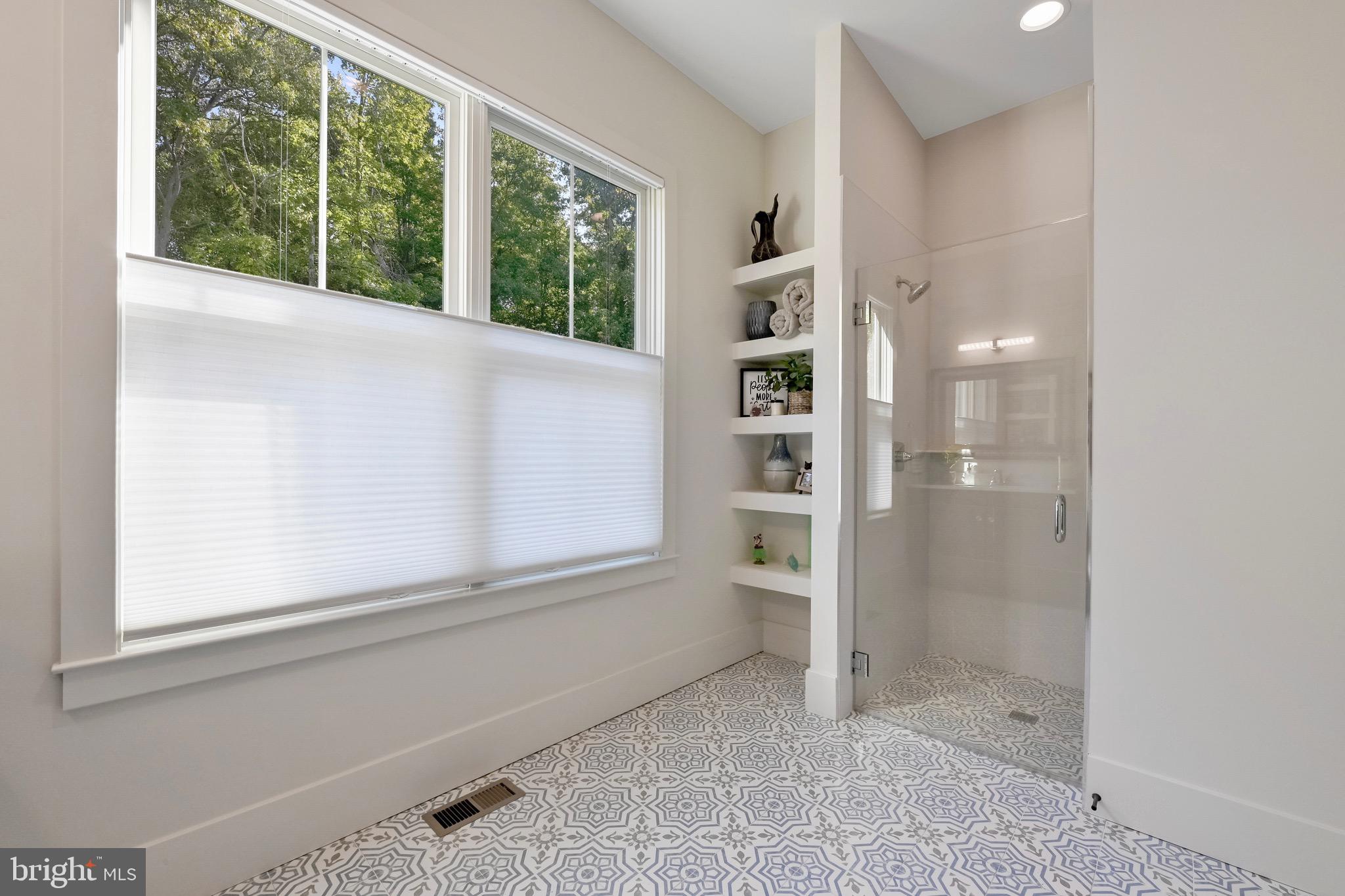 946 Benning Road Galesville, MD 20765 - Photo 27 of 57 a view of an empty room with a window