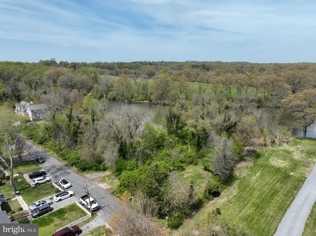 $1,750,000 | 946 Benning Road, Galesville, MD 20765