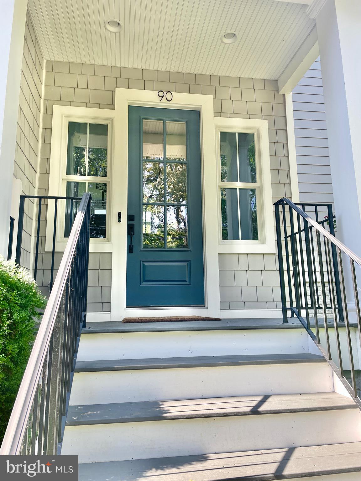 946 Benning Road Galesville, MD 20765 - Photo 6 of 59 a view of a house with a balcony