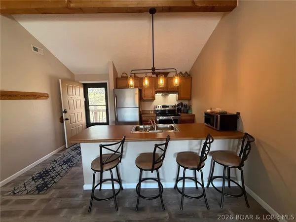 $230,000 | 52 Wrenwood Circle, Unit 3C, Lake Ozark, MO 65049