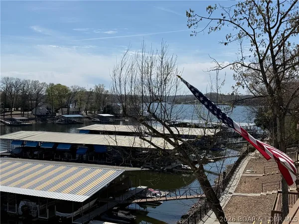 $230,000 | 52 Wrenwood Circle, Unit 3C, Lake Ozark, MO 65049