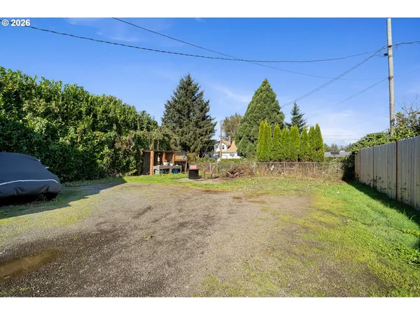 $329,000 | 2410 3rd Street, Tillamook, OR 97141