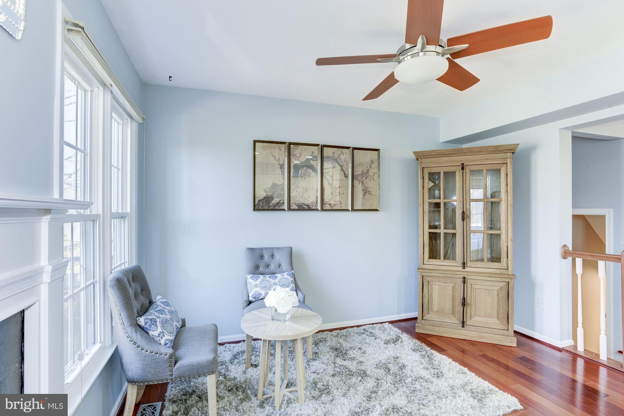46836 Rabbitrun Terrace Sterling, VA 20164 - Photo 11 of 30 Family Room