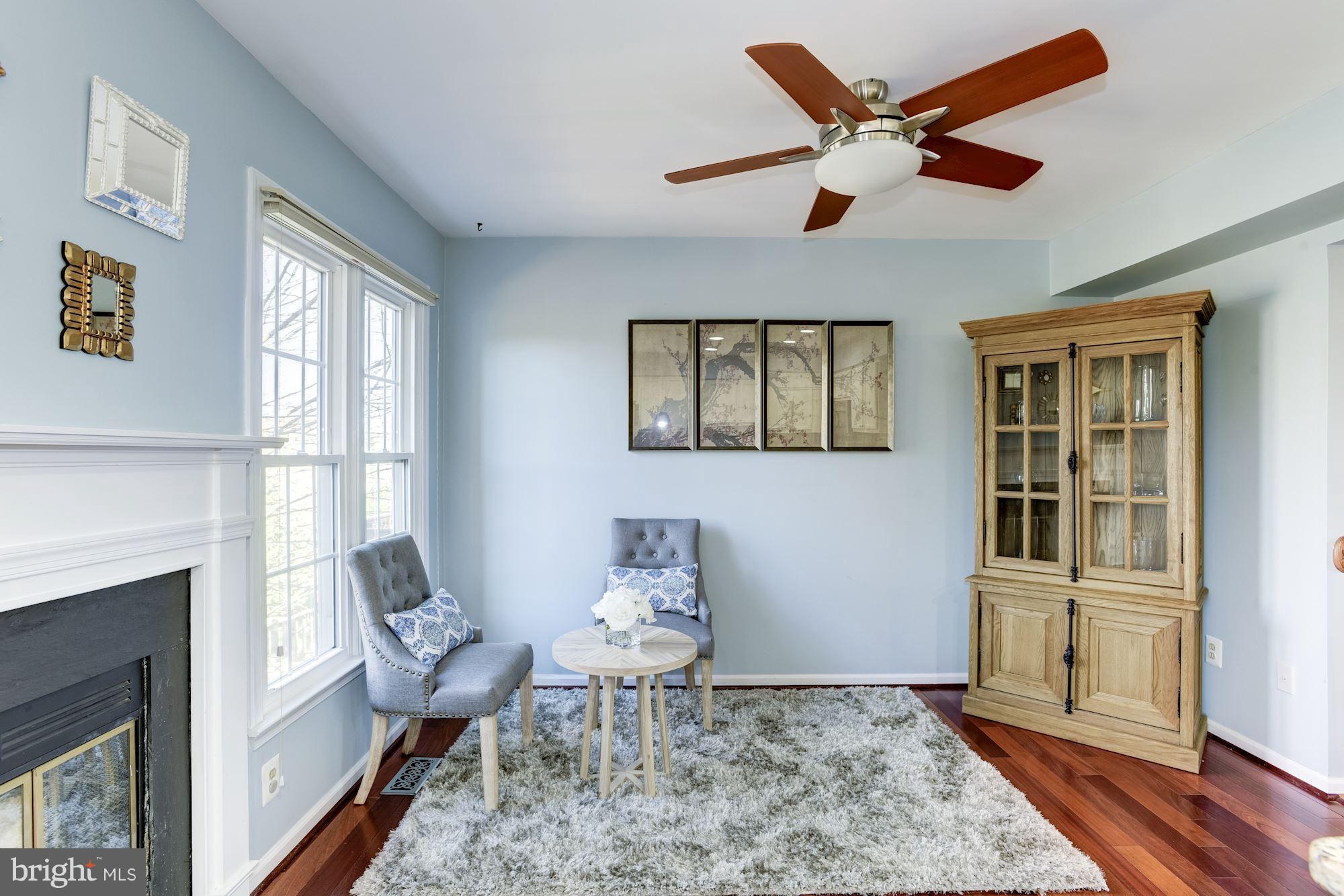 46836 Rabbitrun Terrace Sterling, VA 20164 - Photo 12 of 30 Family Room