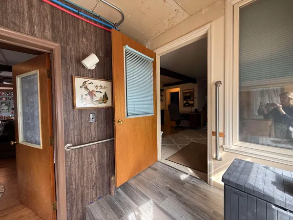 $275,000 | 206 South 4th Street, Thermopolis, WY 82443