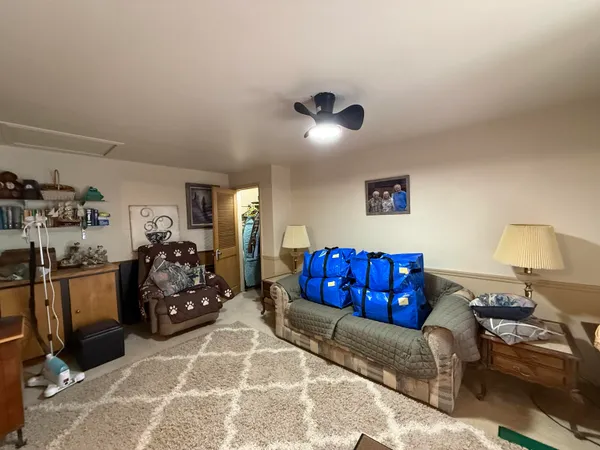 $275,000 | 206 South 4th Street, Thermopolis, WY 82443
