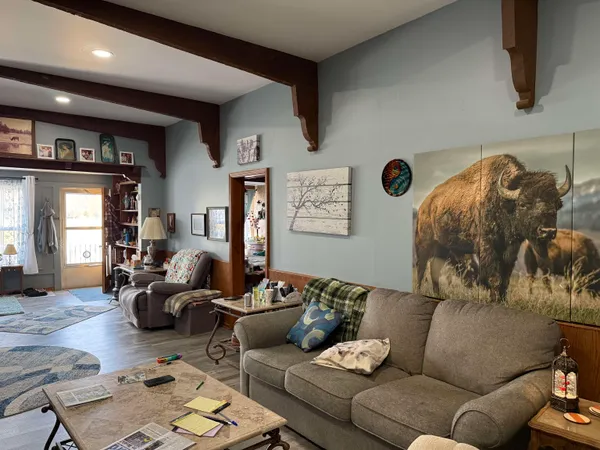 $275,000 | 206 South 4th Street, Thermopolis, WY 82443