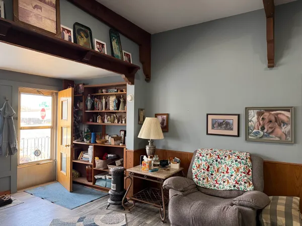 $275,000 | 206 South 4th Street, Thermopolis, WY 82443