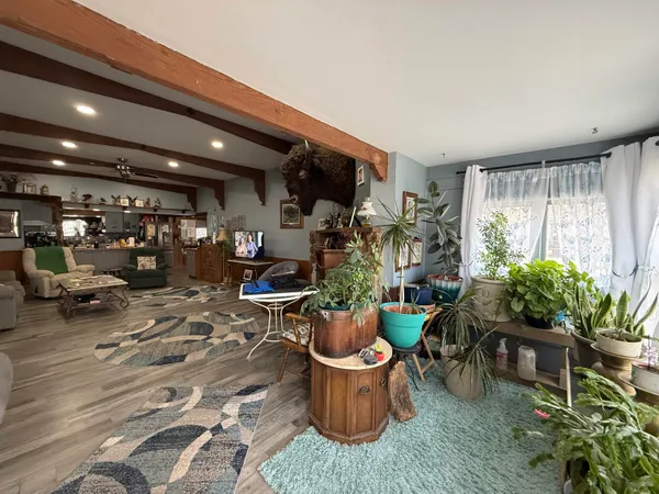 $275,000 | 206 South 4th Street, Thermopolis, WY 82443