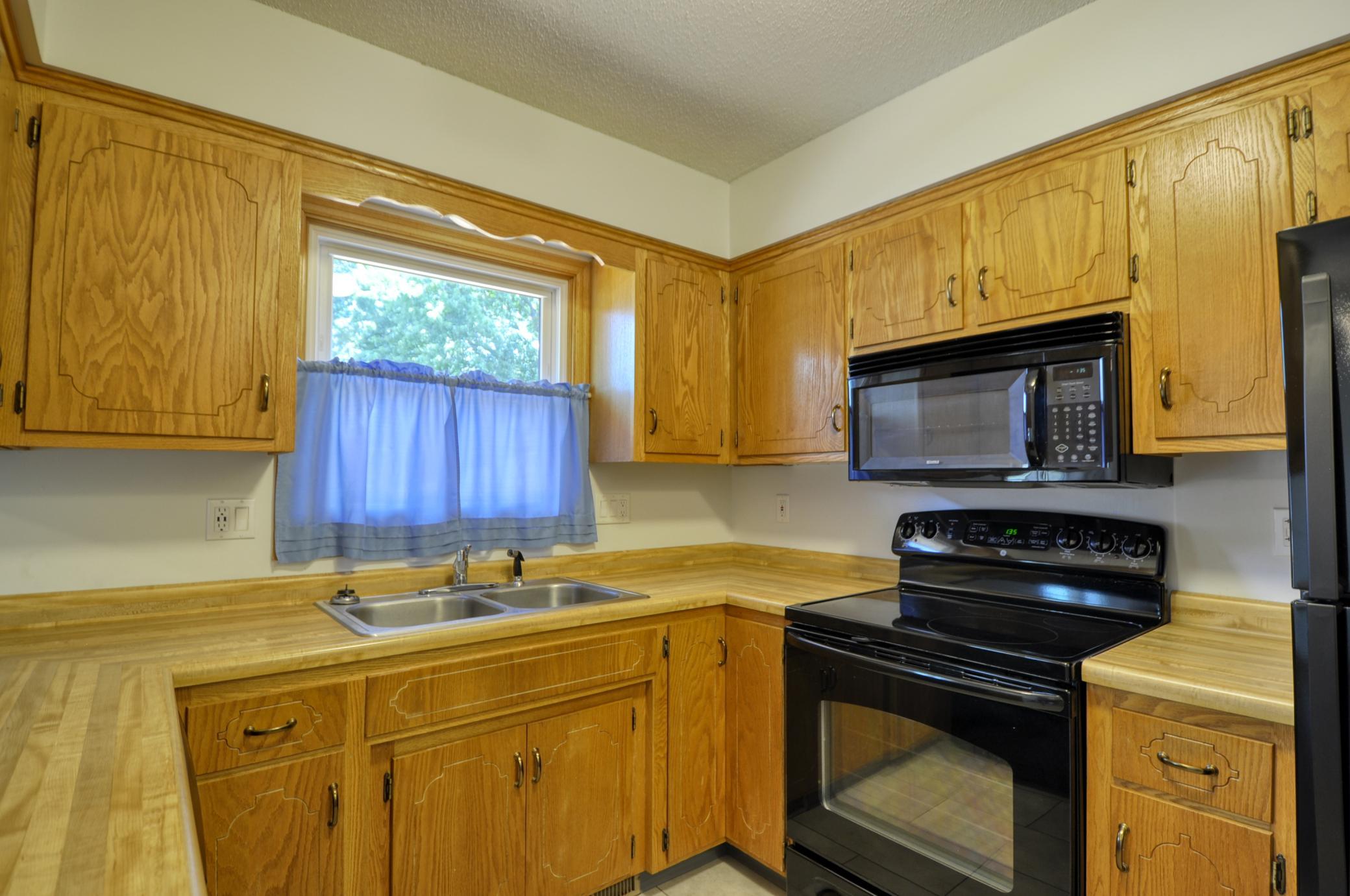 4822 22nd Avenue Northwest Rochester, MN 55901 - Photo 7 of 35