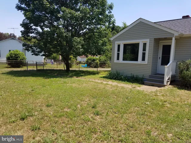 $1,200 | 10118 Dahlgren Road, King George, VA 22485