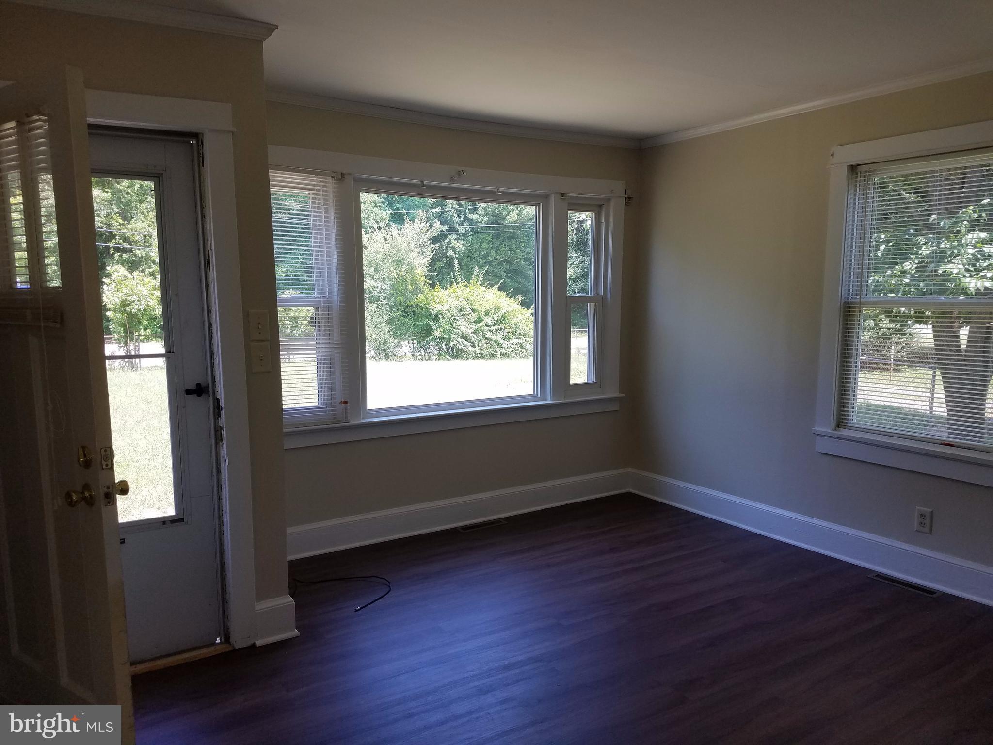 10118 Dahlgren Road King George, VA 22485 - Photo 8 of 17 Family Room