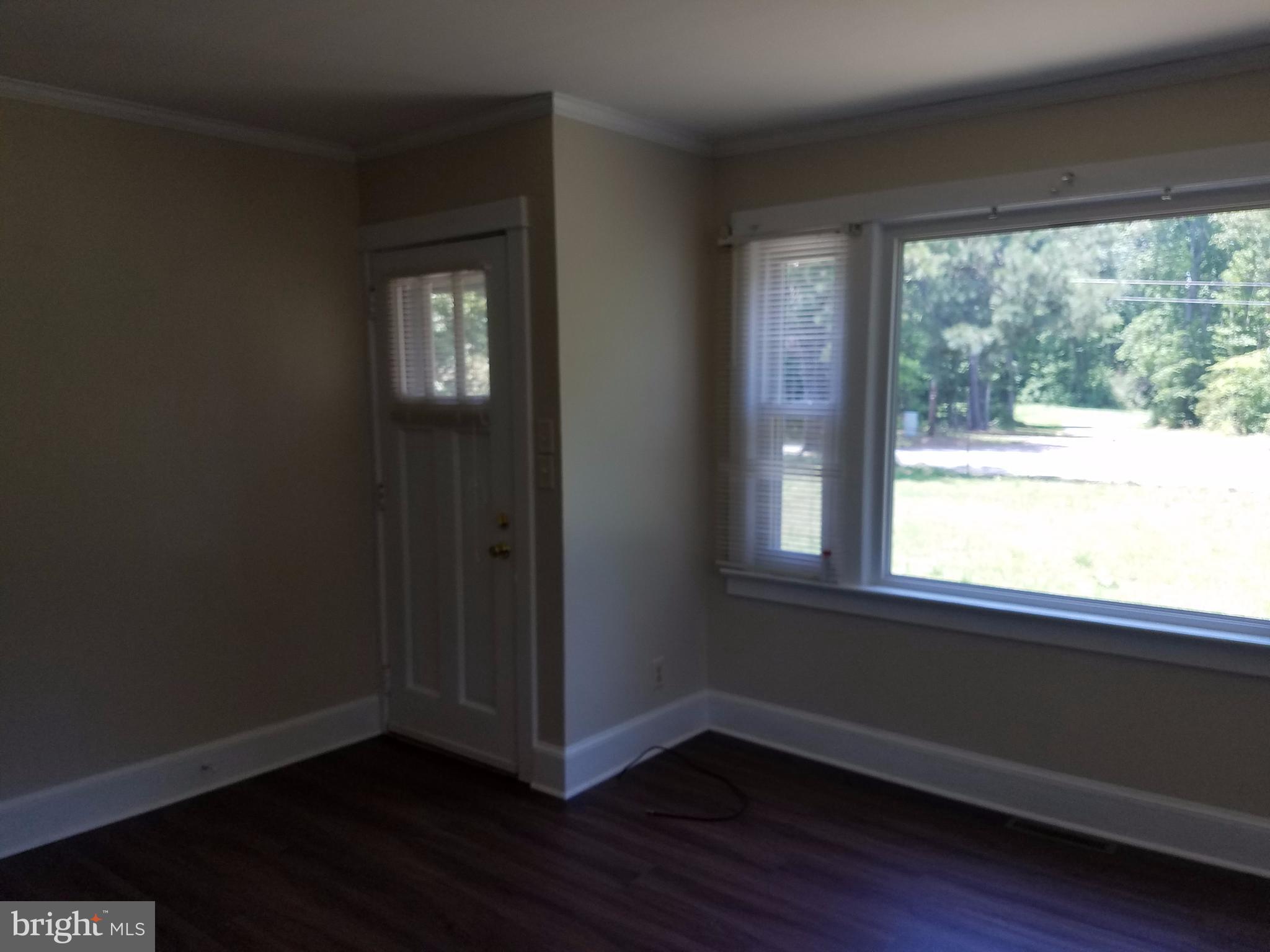 10118 Dahlgren Road King George, VA 22485 - Photo 9 of 17 Family Room