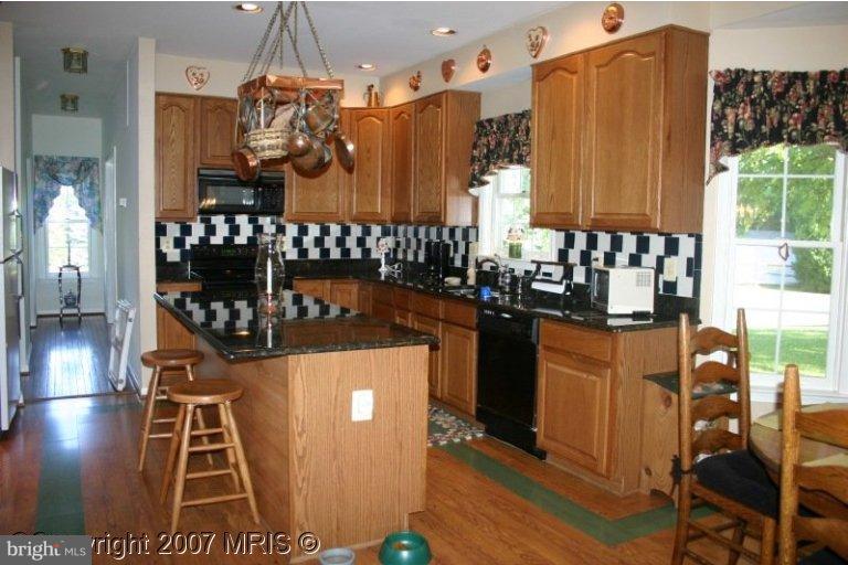 3 Farm Ridge Court Baldwin, MD 21013 - Photo 4 of 9 Kitchen
