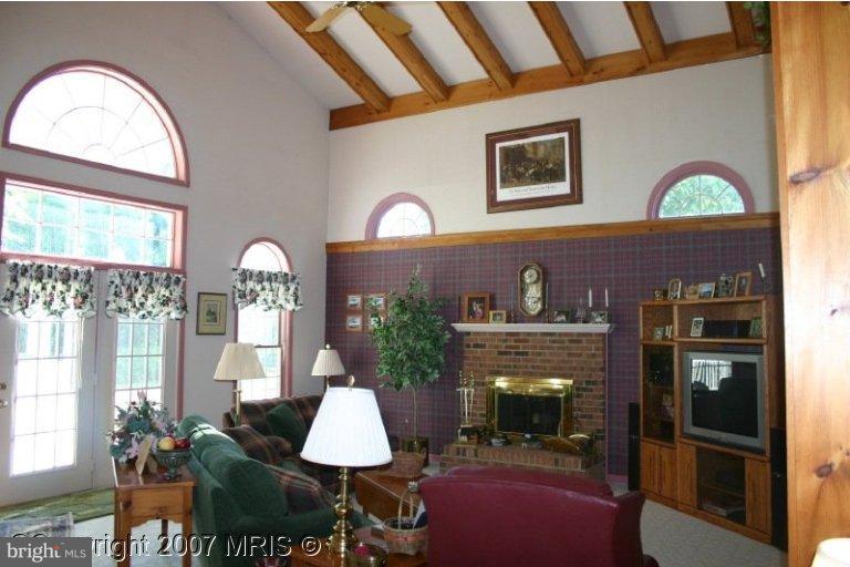 3 Farm Ridge Court Baldwin, MD 21013 - Photo 5 of 9 Family Room