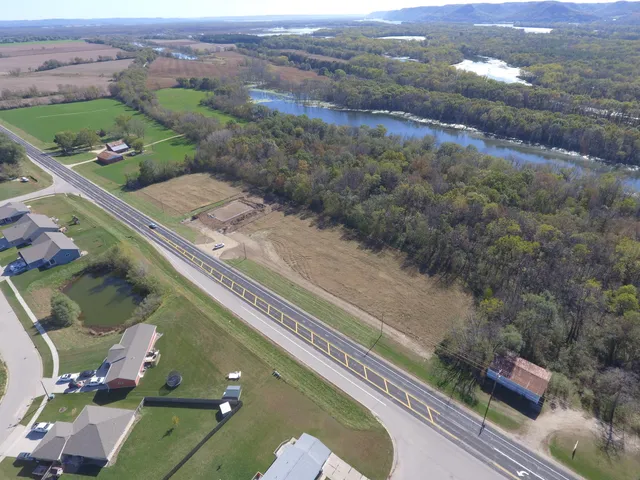 $139,900 | Lot 3 Highway 35, Fountain City, WI 54629