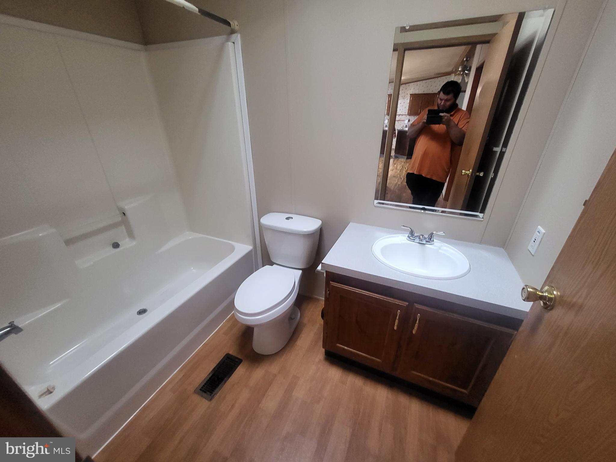 1760 Shrivers Corner Road Gettysburg, PA 17325 - Photo 4 of 20 Guest Bathroom