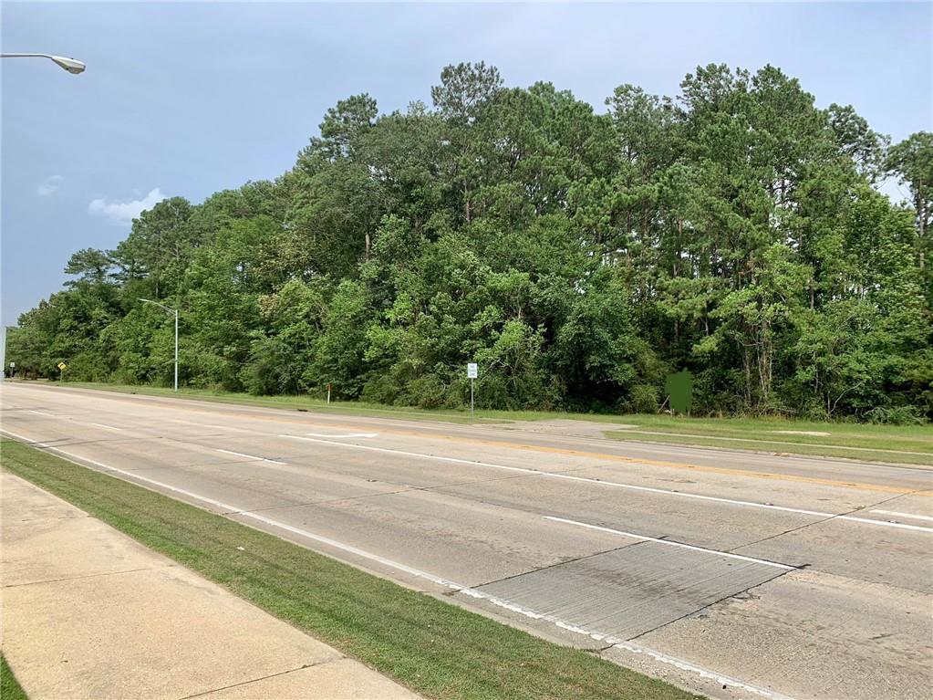 950 Robert Boulevard Slidell, LA 70458 - Photo 3 of 5