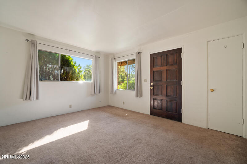 1245 Plumas Street Reno, NV 89509 - Photo 4 of 16 an empty room with windows