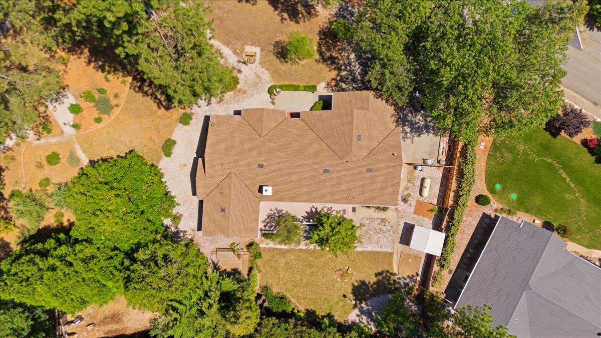 12600 Friar Tuck Road Grass Valley, CA 95949 - Photo 52 of 56 an aerial view of a house with a yard
