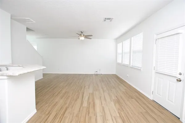 $2,050 | 3212 Victorian Manor Lane, Houston, TX 77047