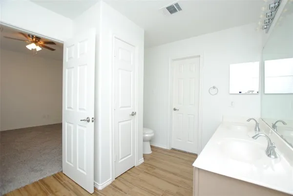 $2,050 | 3212 Victorian Manor Lane, Houston, TX 77047