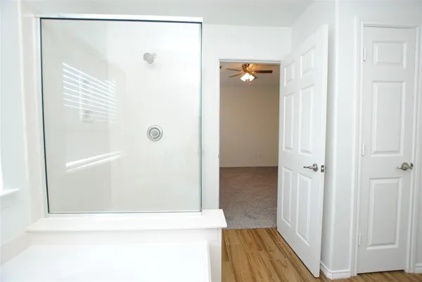 $2,050 | 3212 Victorian Manor Lane, Houston, TX 77047