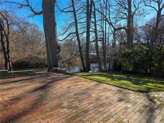 $499,900 | 77 Pinecrest Drive, Pawtucket, RI 02861