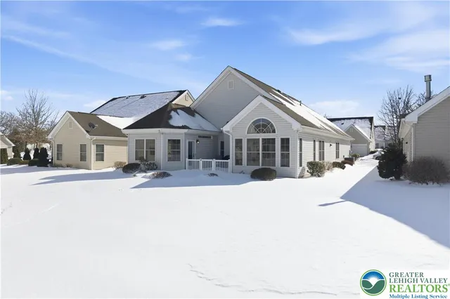 $485,000 | 18 Devonshire Drive, Easton, PA 18045