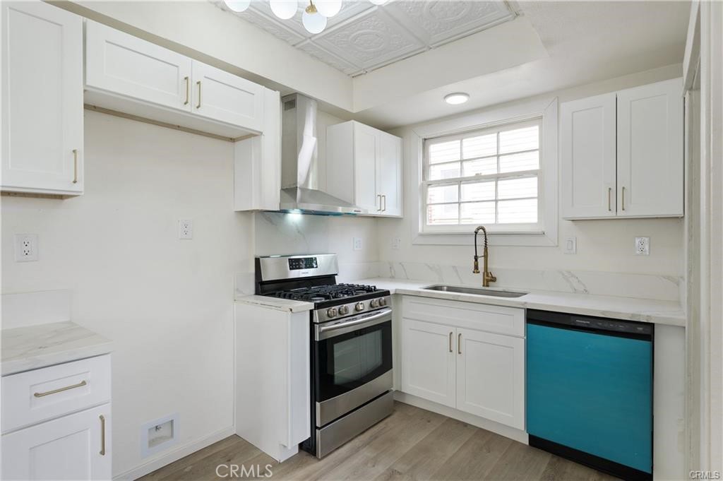 4415 12th Street Riverside, CA 92501 - Photo 6 of 41